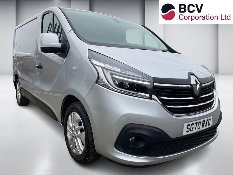 Silver Used 2020 Renault Trafic MPV | £10,800 (Good price) - Image 1/3