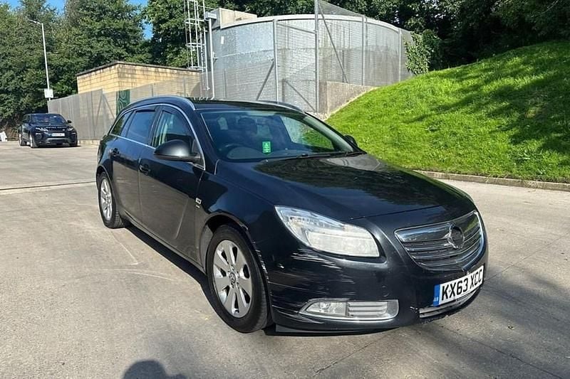 Black Used 2013 Vauxhall Insignia SRi Estate | £995 (Fair price) - Image 1/1