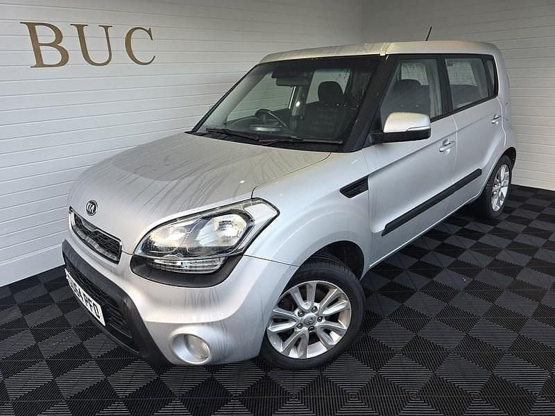 Silver Used 2014 Kia Soul 2 SUV | £3,498 (Good price) - Image 1/4