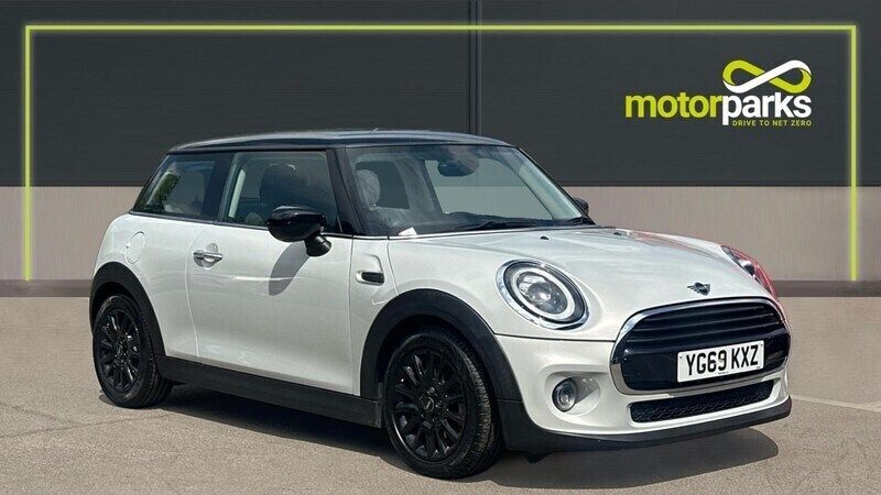 Silver Used 2019 Mini Cooper Classic Hatchback | £9,000 (Fair price) - Image 1/4