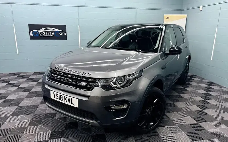 Used Land Rover Discovery 5 HSE 179 HP (131 kW) 2018 Grey SUV