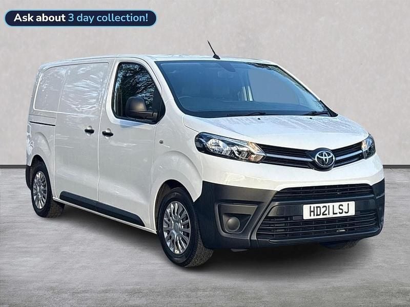 White Used 2021 Toyota Proace Van | £11,999 (Good price) - Image 1/4