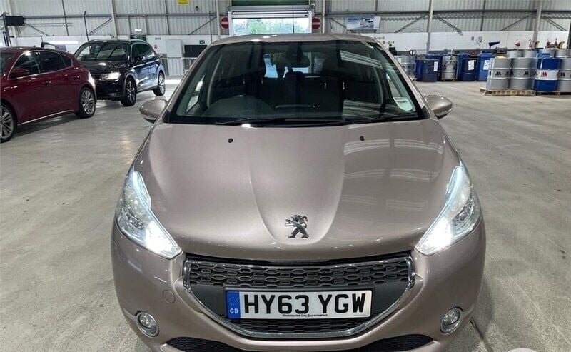 Pink Used 2013 Peugeot 208 Allure Hatchback | £3,995 (Good price) - Image 1/1