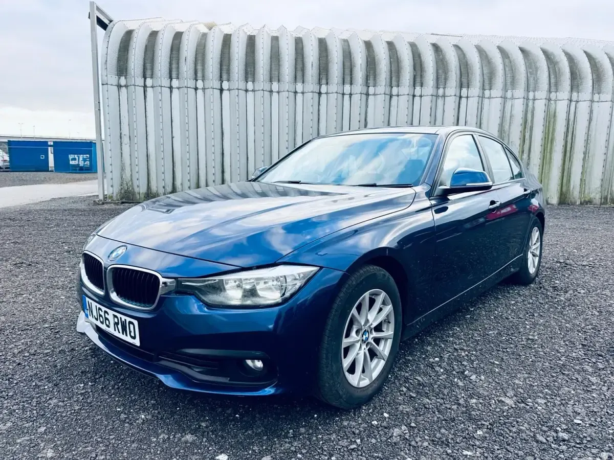 Used BMW 320 Efficient Dynamics 2016 Blue Sedan