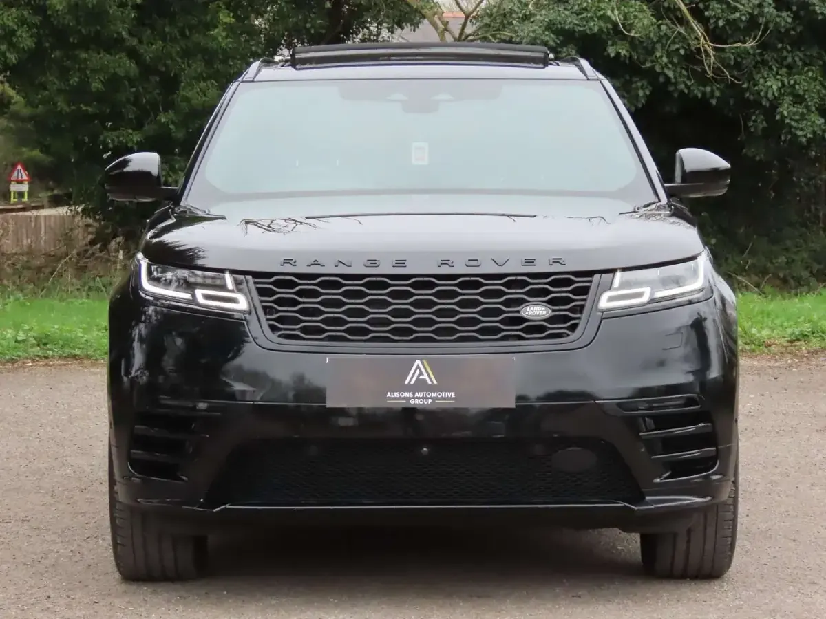 Used Land Rover Range Rover Velar S 204 HP (150 kW) 2021 Black SUV