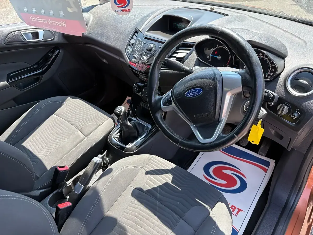 Used Ford Fiesta Zetec 82 HP (60 kW) 2013 Yellow Hatchback