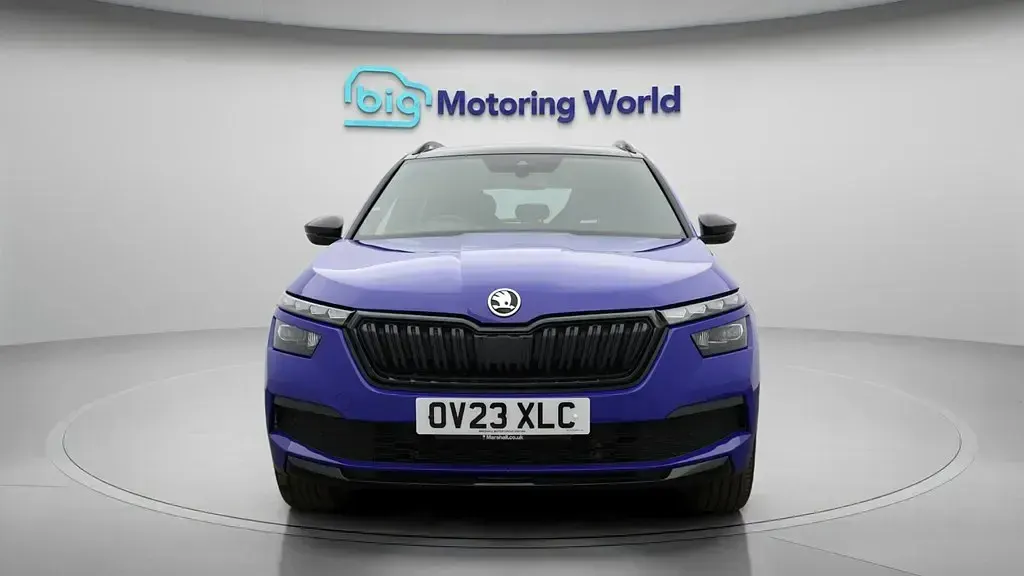 Usado Skoda Kamiq Monte Carlo 110 HP (80 kW) 2023 Azul SUV