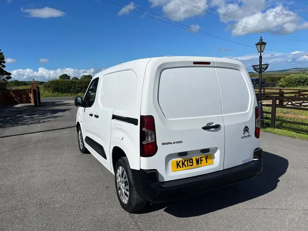 Used Citroën e-Berlingo 100 HP (73 kW) 2019 White MPV