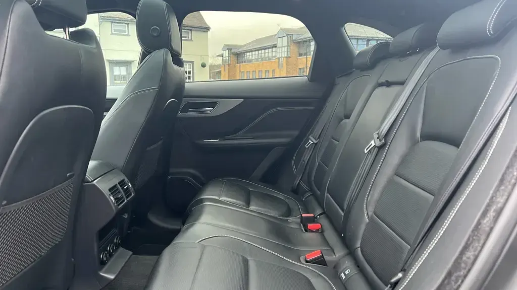 Used Jaguar F-Pace Chequered Flag 177 HP (130 kW) 2020 White SUV
