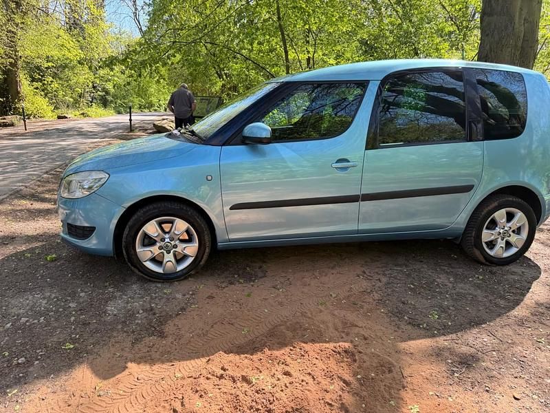 Used Skoda Roomster SE 105 HP (77 kW) 2012 Blue MPV
