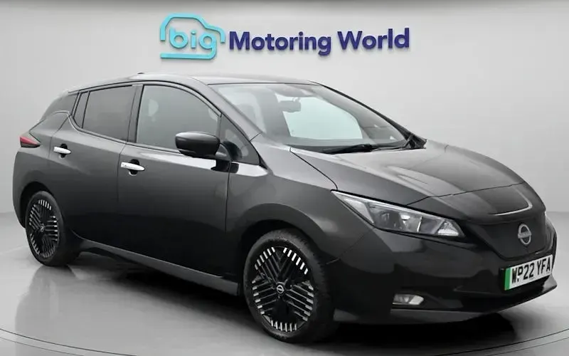 Used Nissan Leaf N-Connecta 110 kW (150 HP) 2022 Hatchback