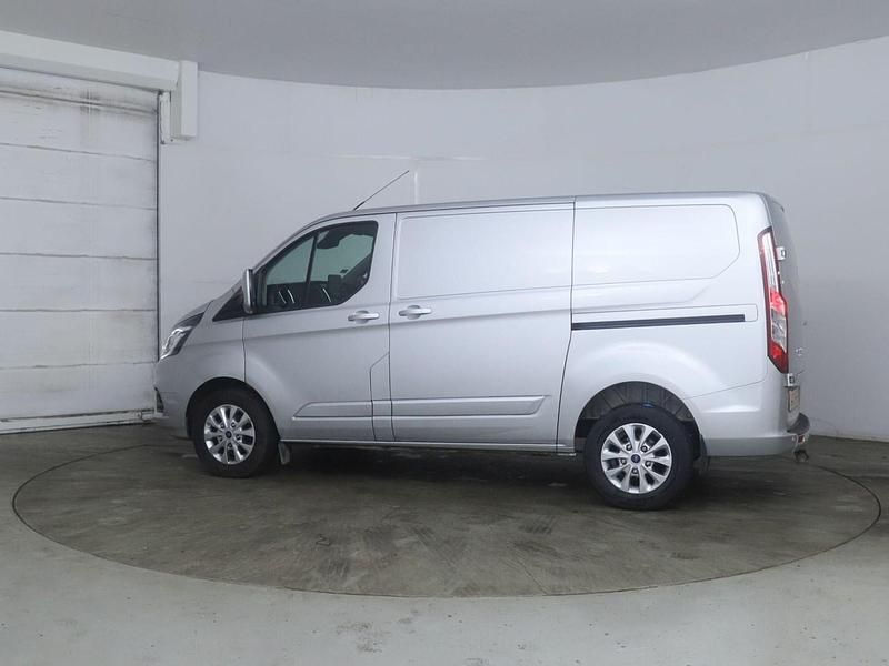 Used Ford Transit Custom Limited 130 HP (95 kW) 2022 Silver Van