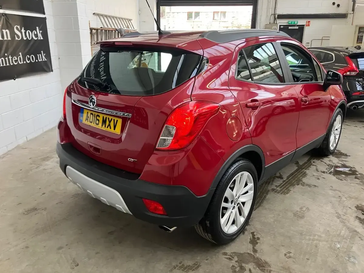 Used Vauxhall Mokka 136 HP (100 kW) 2016 Red SUV