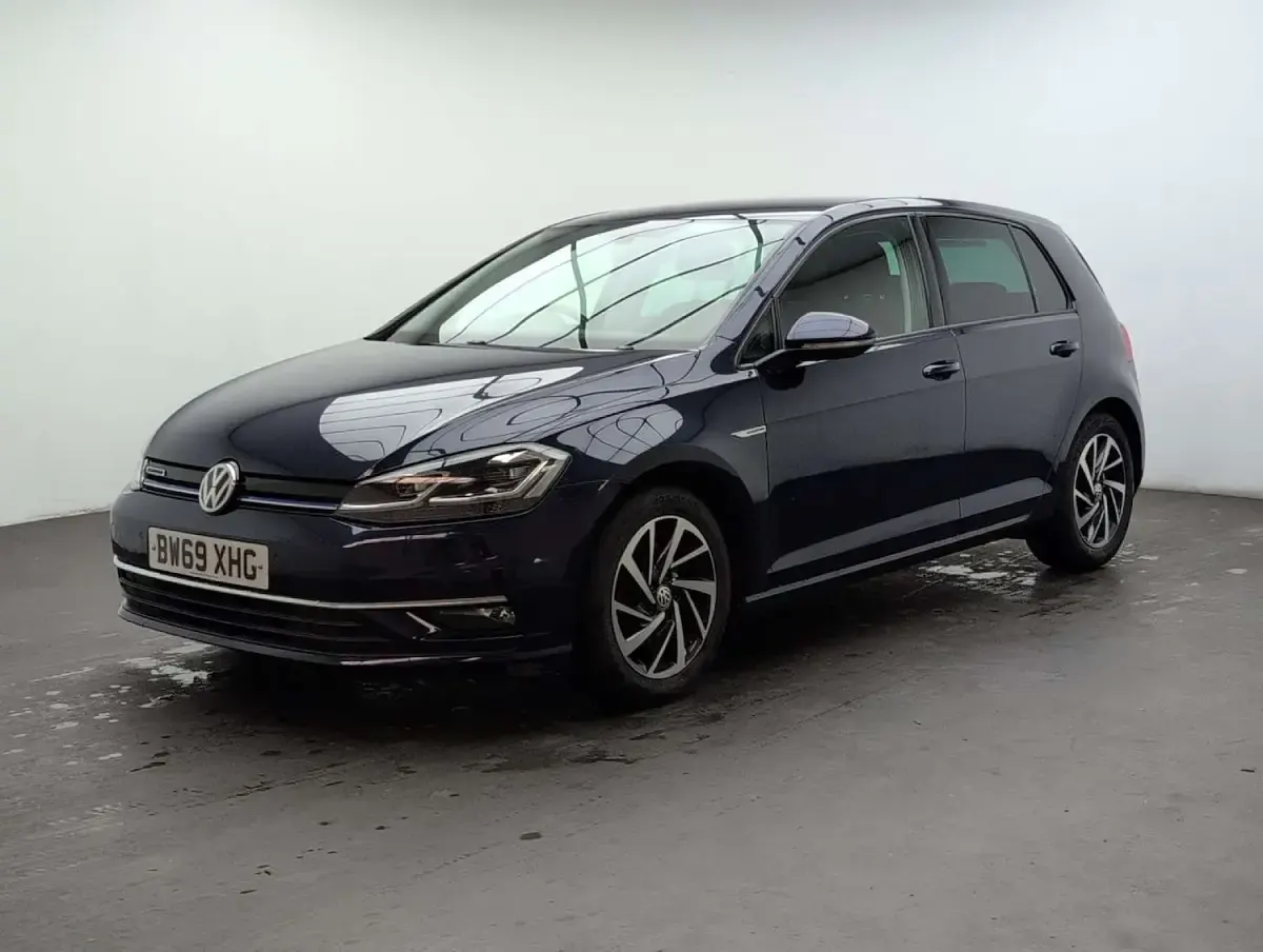Used VW Golf VII Edition 128 HP (94 kW) 2020 Blue Hatchback