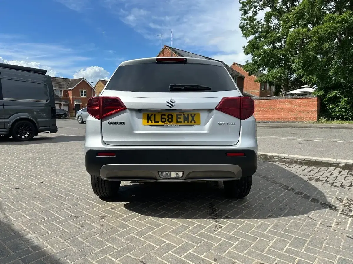 Used Suzuki Vitara SZ-T 112 HP (82 kW) 2019 Silver SUV