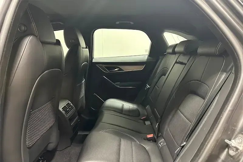 Used Jaguar F-Pace R-Dynamic 201 HP (147 kW) 2023 Grey SUV