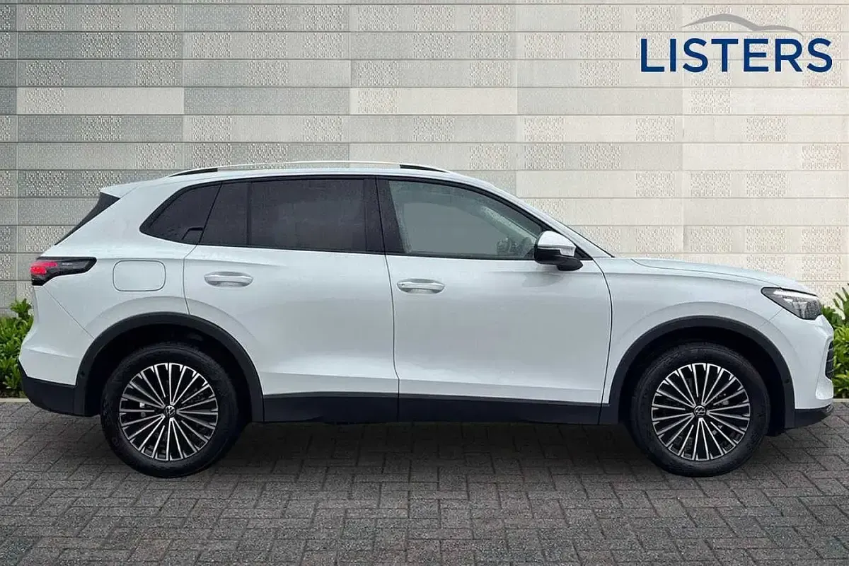 Used VW Tiguan Match 150 HP (110 kW) 2025 Pure white SUV