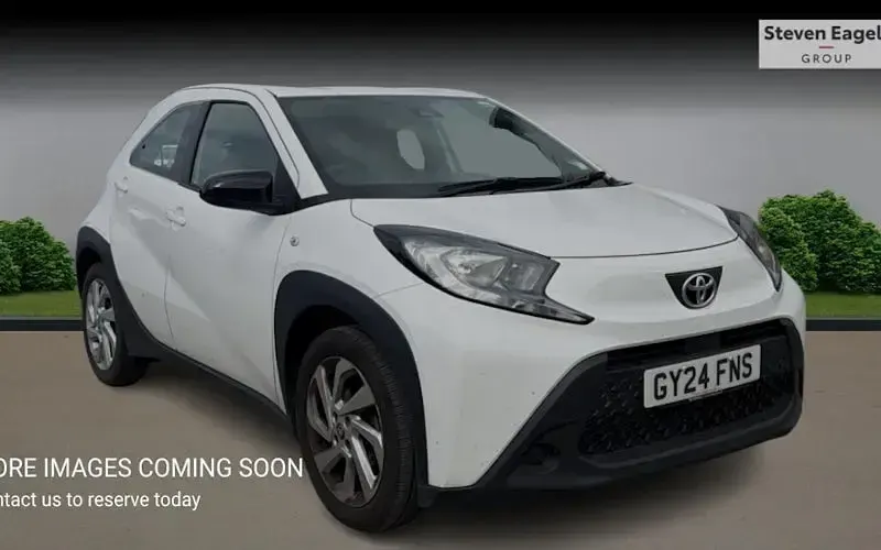 Used Toyota Aygo X PURE 72 HP (52 kW) 2025 SUV