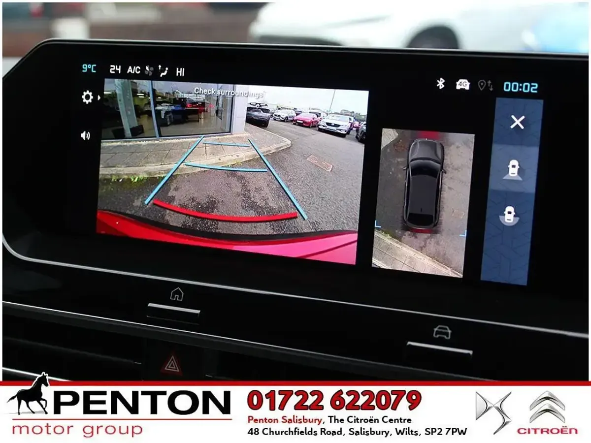 Used Citroën e-C4 114 kW (156 HP) 2025 Red Hatchback