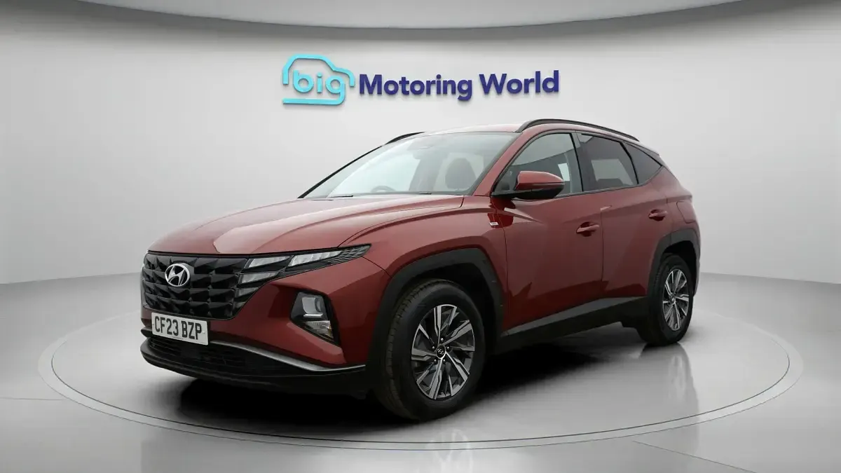 Used Hyundai Tucson SE 150 HP (110 kW) 2023 Red SUV