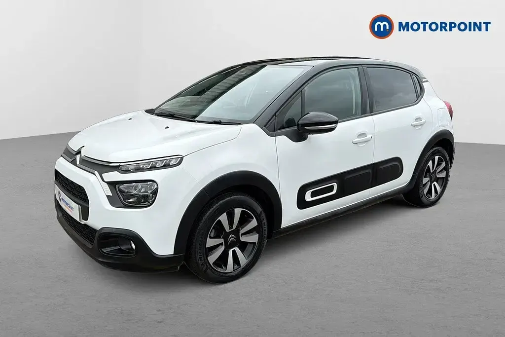 Used Citroën C3 PureTech 83 HP (61 kW) 2024 White Hatchback