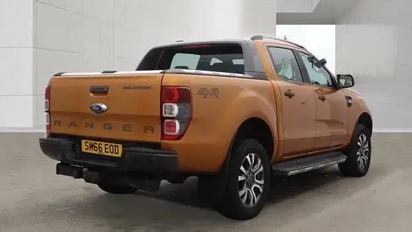 Used Ford Ranger Wildtrack 200 HP (147 kW) 2016 Orange Pickup