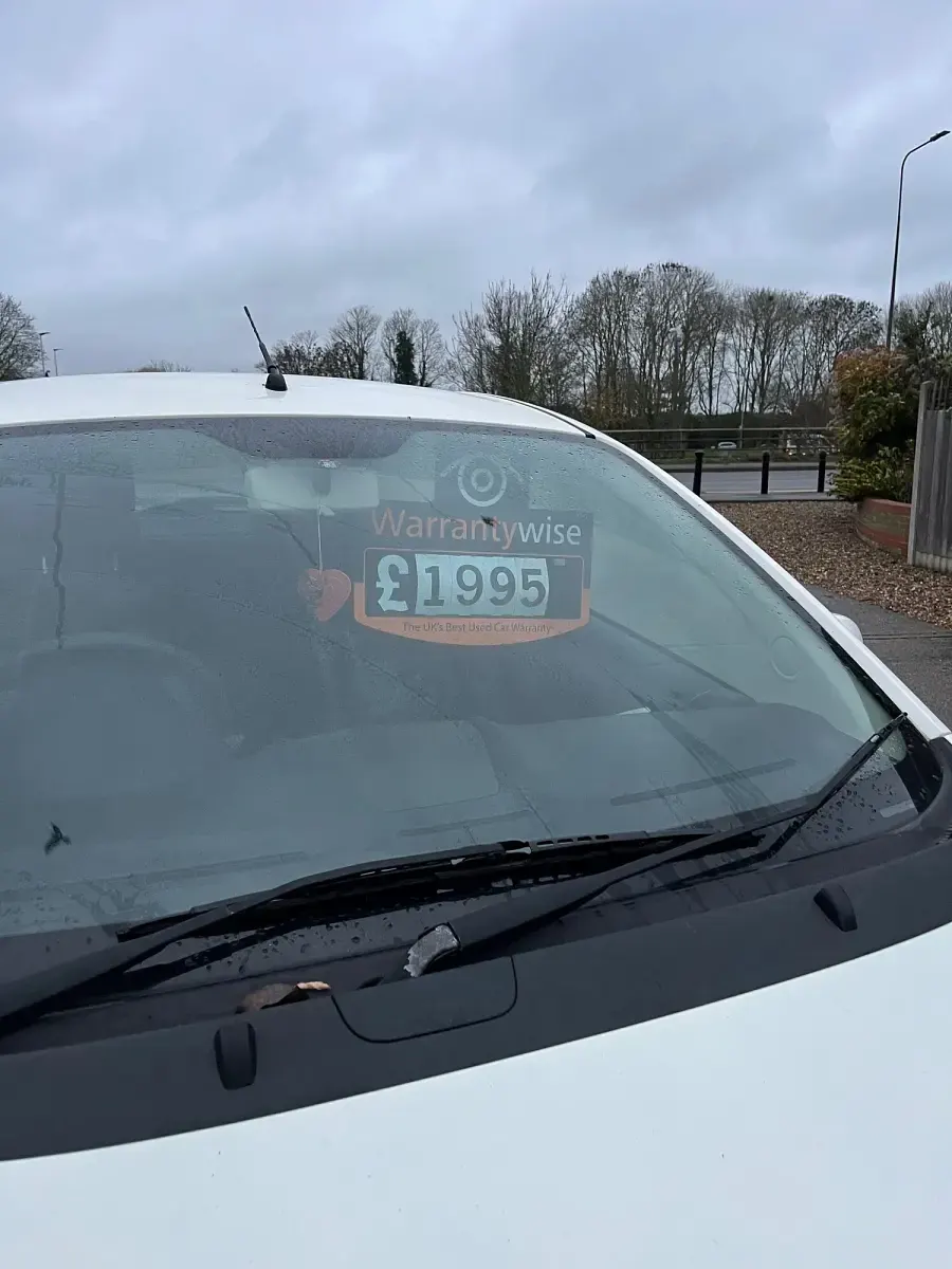 Used Ford Ka Style 69 HP (50 kW) 2009 White Hatchback