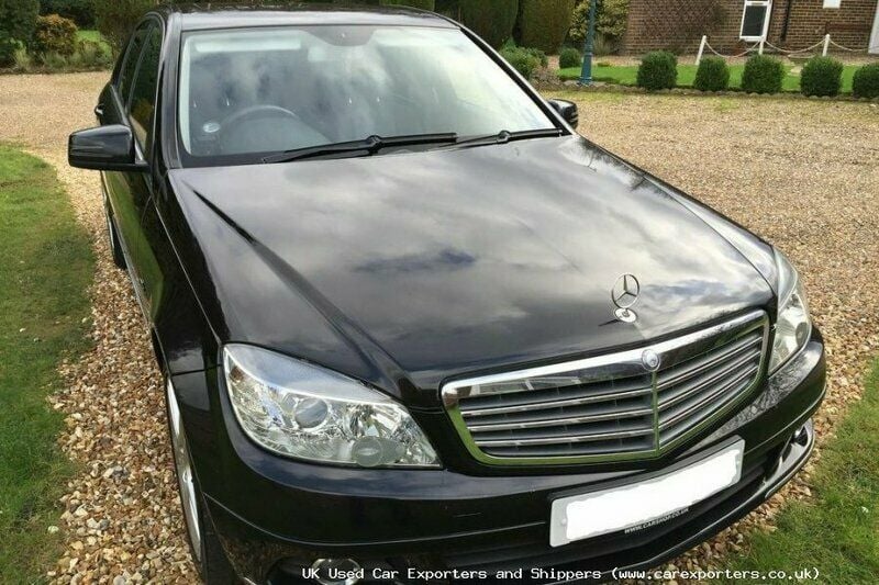 Used Mercedes C250 201 HP (147 kW) 2009 Sedan