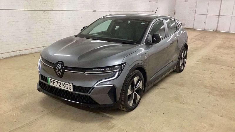 Used Renault Mégane IV Equilibre 159 kW (217 HP) 2022 Grey Hatchback