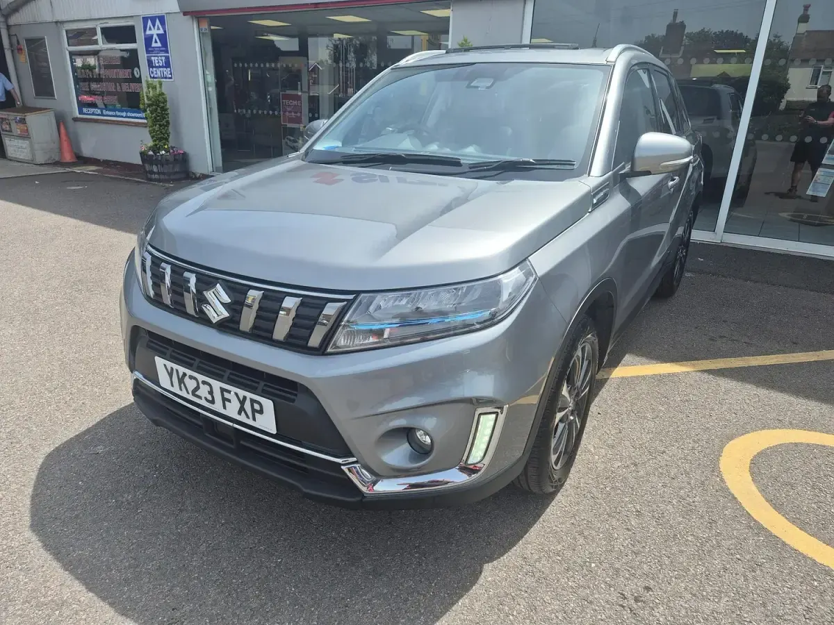 Used Suzuki Vitara SZ5 129 HP (94 kW) 2023 Grey SUV