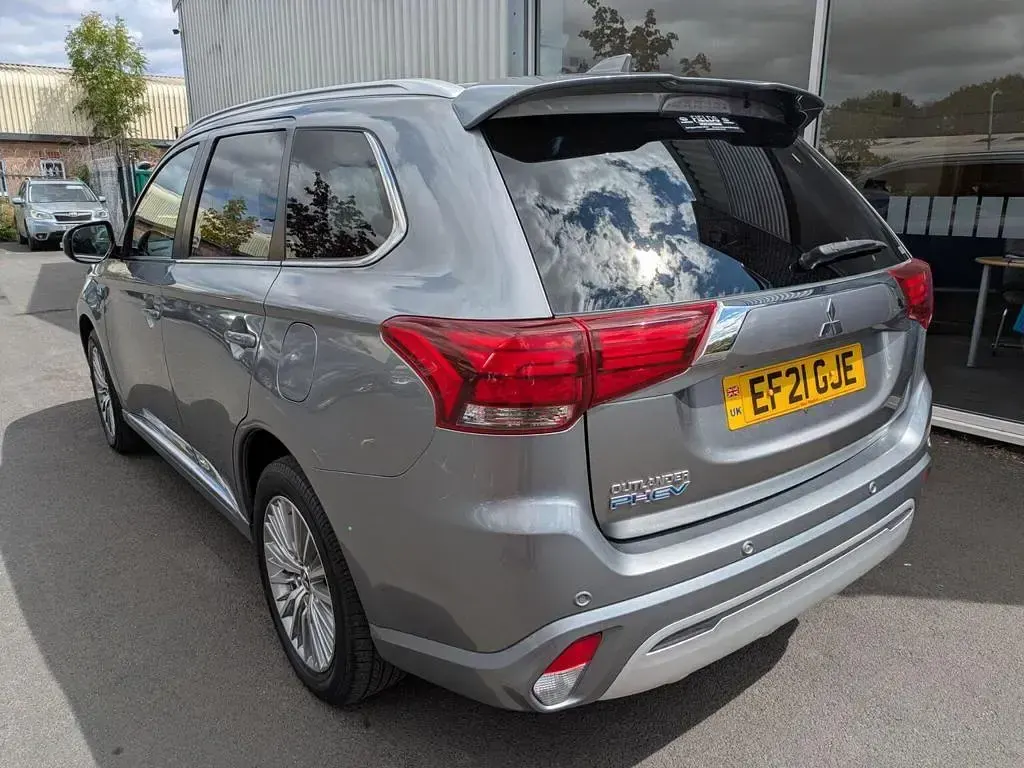 Used Mitsubishi Outlander P-HEV 2021 Grey SUV
