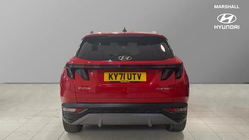 Used Hyundai Tucson Premium 150 HP (110 kW) 2021 Red SUV