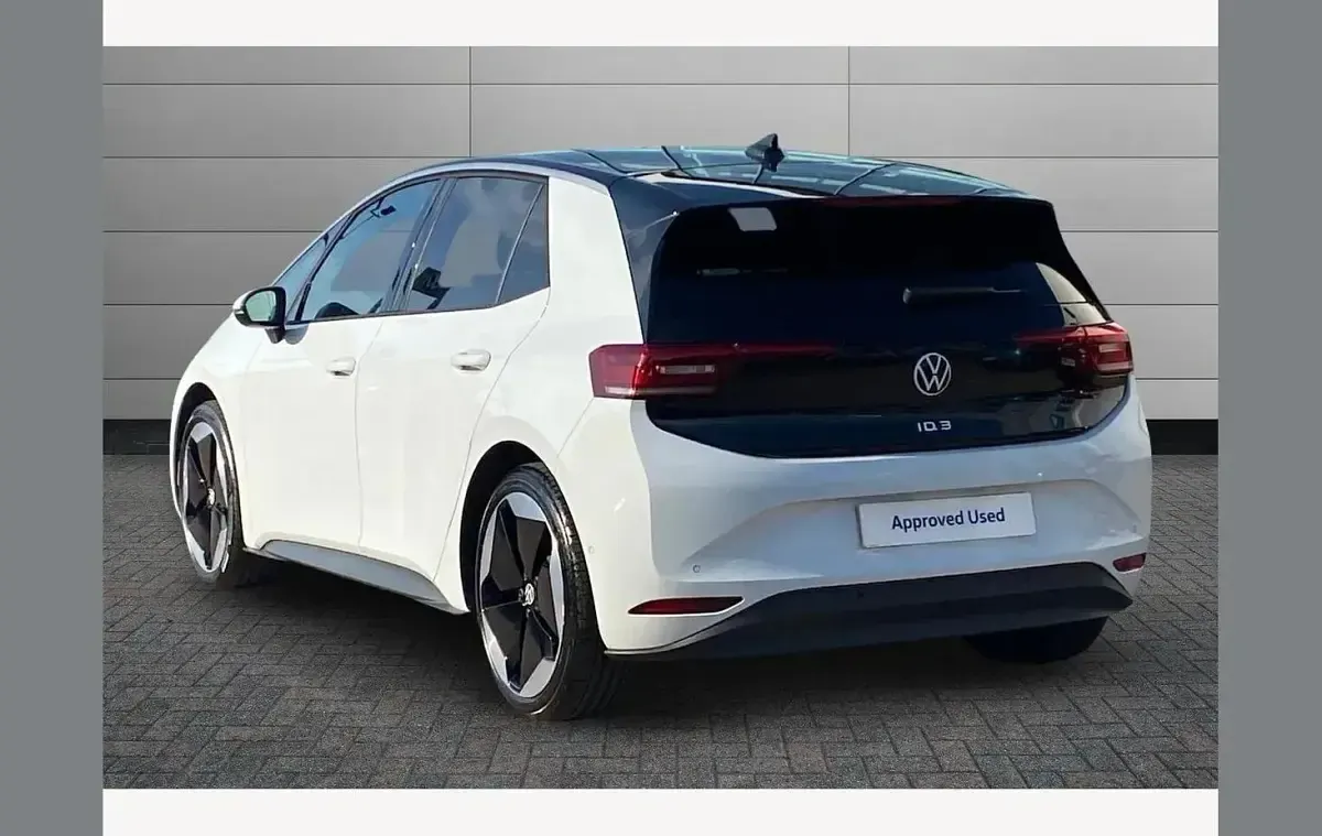 Used VW ID.3 Pro 150 kW (204 HP) 2024 White Hatchback