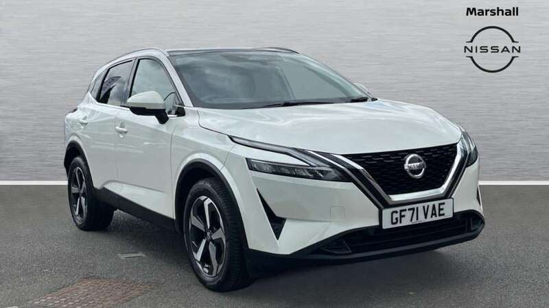 White Used 2021 Nissan Qashqai SUV | £18,836 (Fair price) - Image 1/4