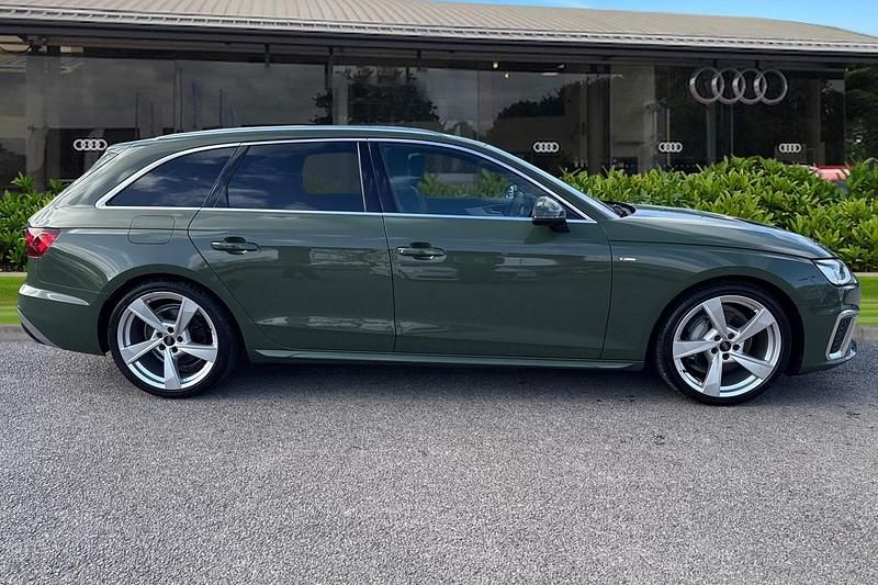 Used Audi A4 S-Line 204 HP (150 kW) 2024 Green Estate