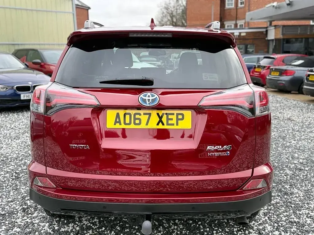 Used Toyota RAV4 Hybrid 2018 Red SUV