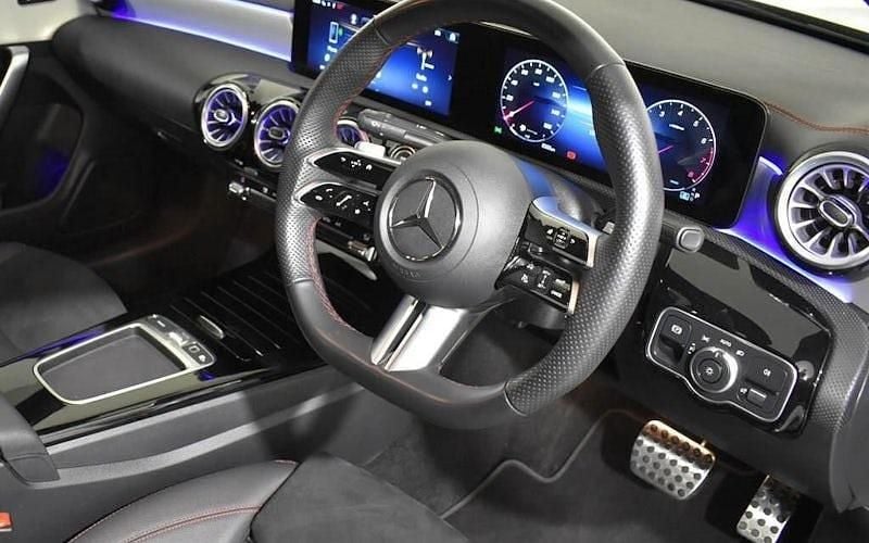 Used Mercedes CLA180 Executive 136 HP (100 kW) 2025 Sedan