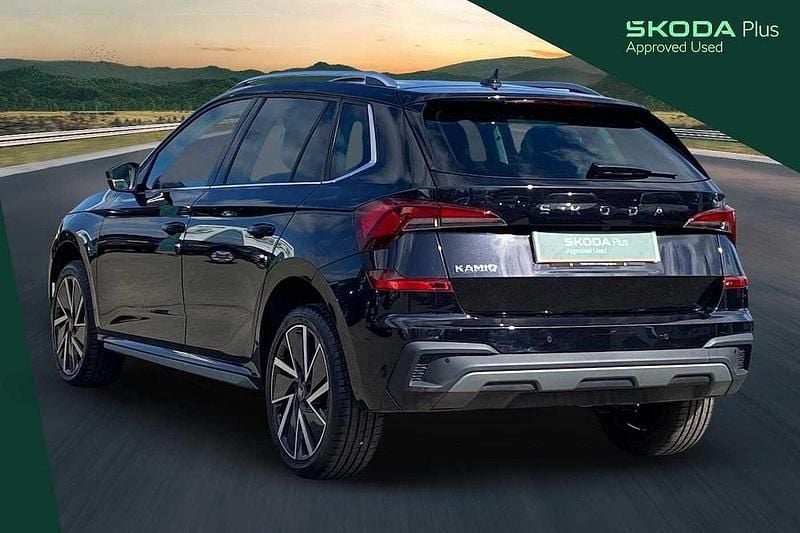 Used Skoda Kamiq SE L 85 HP (62 kW) 2025 Black magic pearl effect SUV