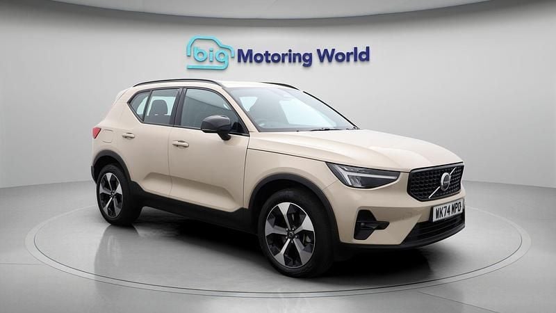 Used 2024 Volvo XC40 Plus SUV | £32,300 (Fair price) - Image 1/4