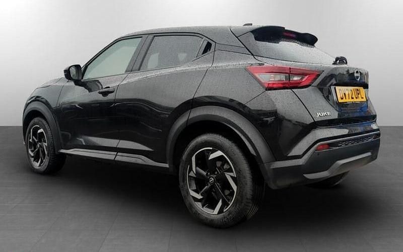 Used Nissan Juke N-Connecta 114 HP (83 kW) 2022 Black SUV