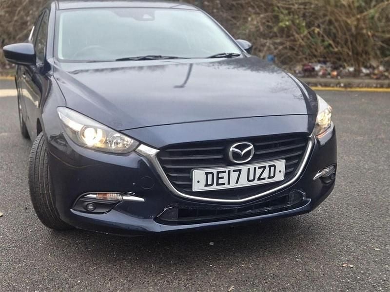 Used Mazda 3 2017 Blue Hatchback