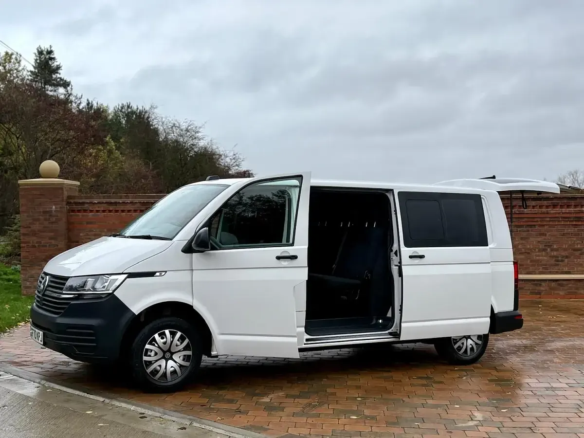 Used VW T6.1 150 HP (110 kW) 2021 White Van