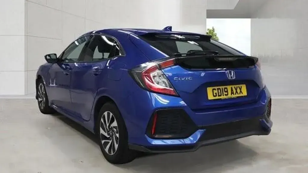 Used Honda Civic SE 2019 Blue Hatchback
