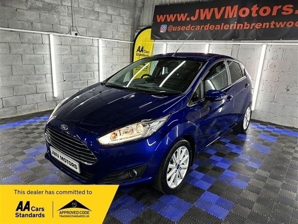 Blue Used 2017 Ford Fiesta Titanium Hatchback | £9,795 (Fair price) - Image 1/4