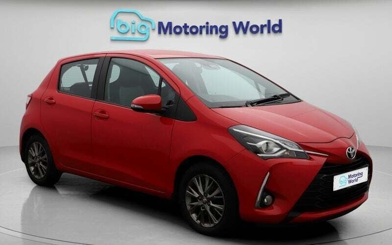 Used 2020 Toyota Yaris Hatchback | £9,200 (Fair price) - Image 1/4