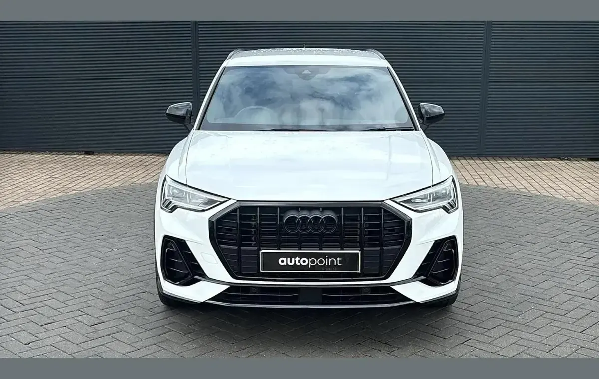 Used Audi Q3 Black Edition 150 HP (110 kW) 2024 White SUV