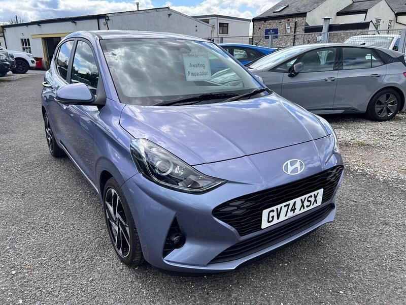 Blue New 2025 Hyundai i10 Premium Hatchback | £16,800 (Fair price) - Image 1/4