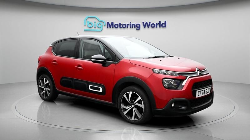 Used Citroën C3 PureTech 109 HP (80 kW) 2024 Red Hatchback