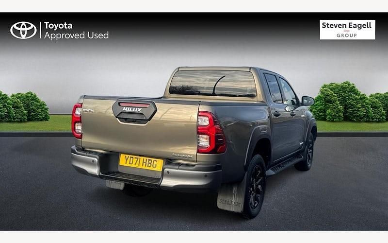 Used Toyota HiLux 204 HP (150 kW) 2024 Pickup