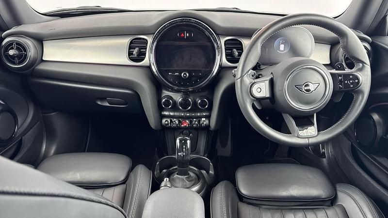 Used Mini Cooper S Exclusive 176 HP (129 kW) 2023 Black Hatchback